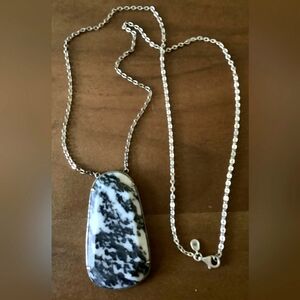 Silpada Wild Thing Zebra Agate Sterling Silver Pendant Necklace N2736
